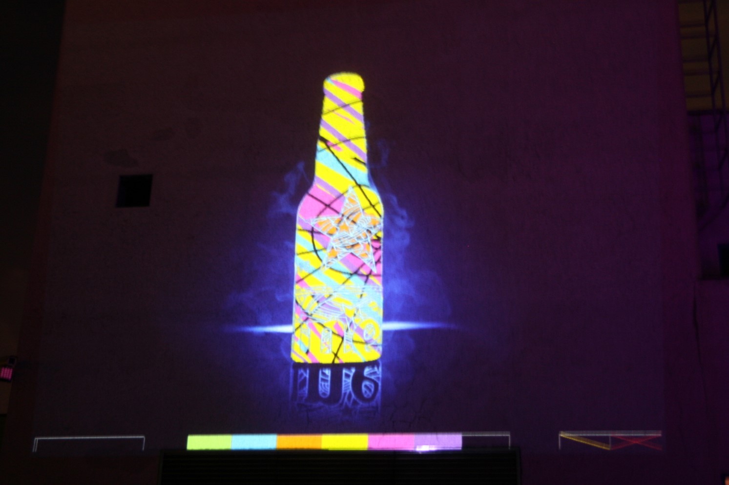 Laser Graffiti - modulární vizuální systém od Event Interactive